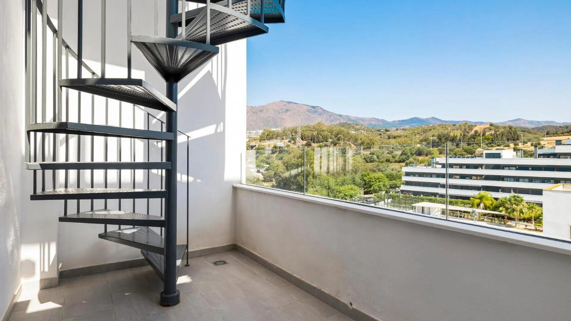 Апартаменты Casa Carmen - Rooftop Luxury Penthouse Эстепона